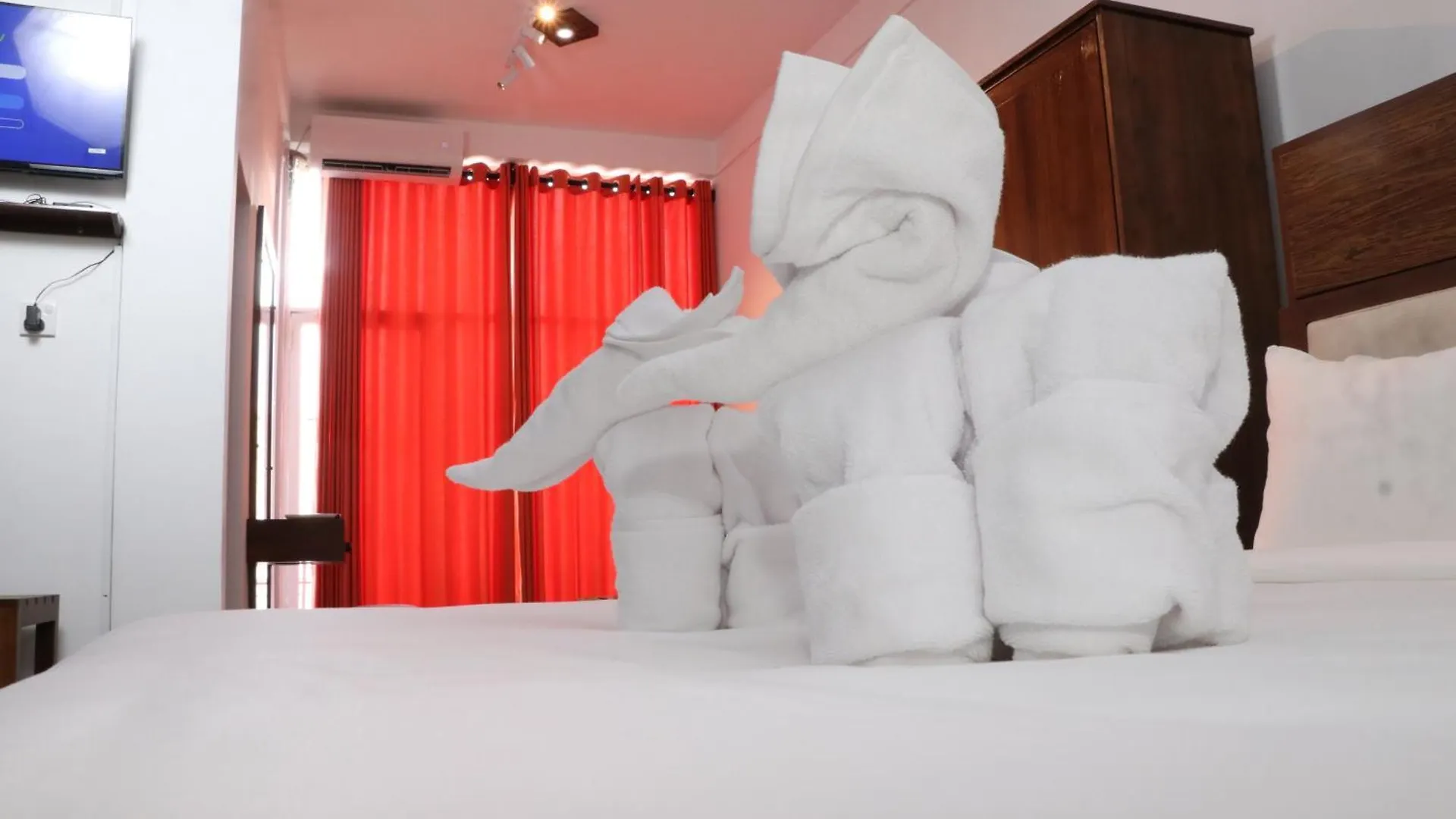 Celonese Hotel & Restaurant Kandy