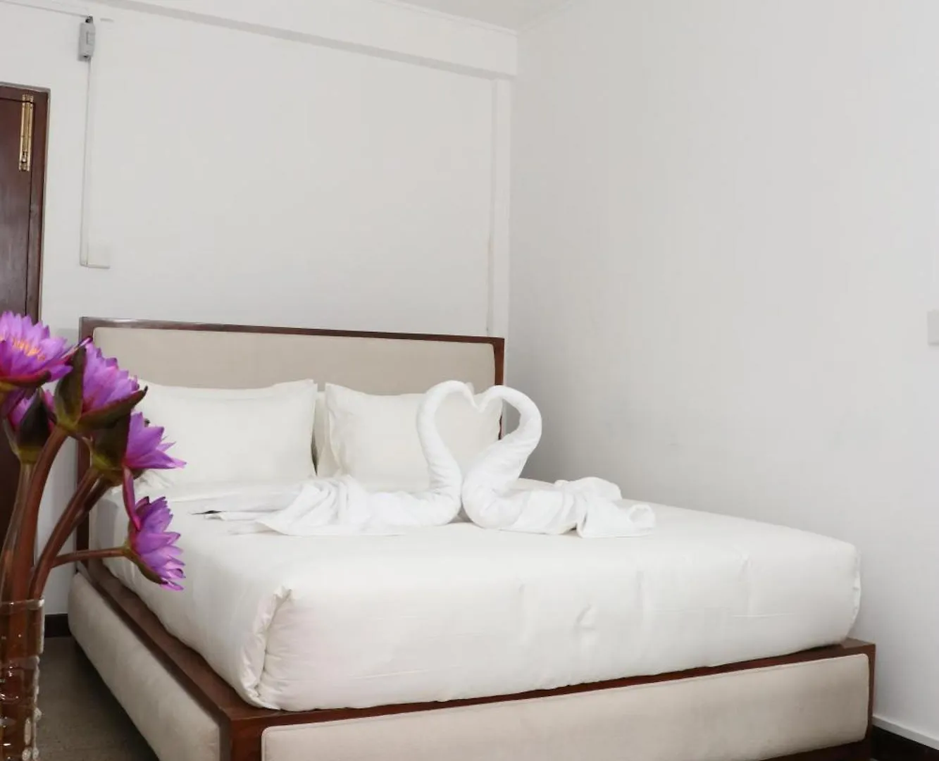 Celonese Hotel & Restaurant Kandy